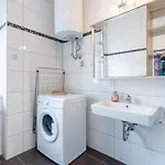 Apartment Revliving Premium Horn