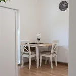 Apartment Revliving Premium Horn *
