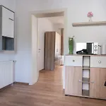 Revliving Premium Horn Apartment *