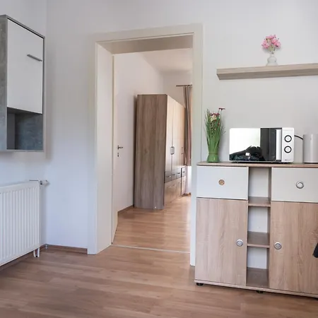 Revliving Premium Horn Lejlighed *