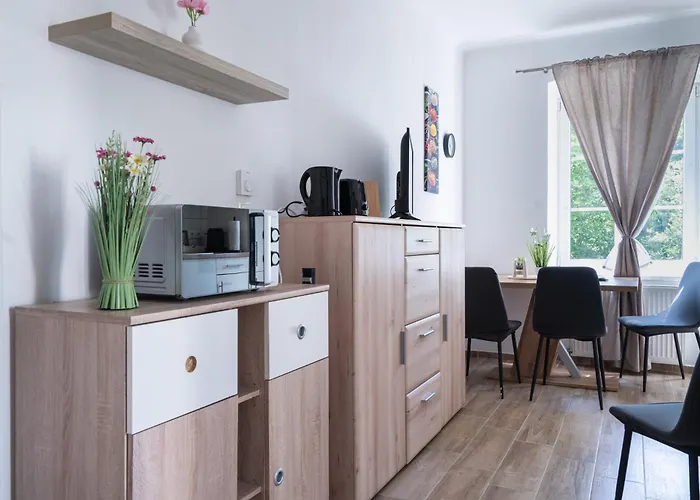 Revliving Premium Horn Lejlighed *