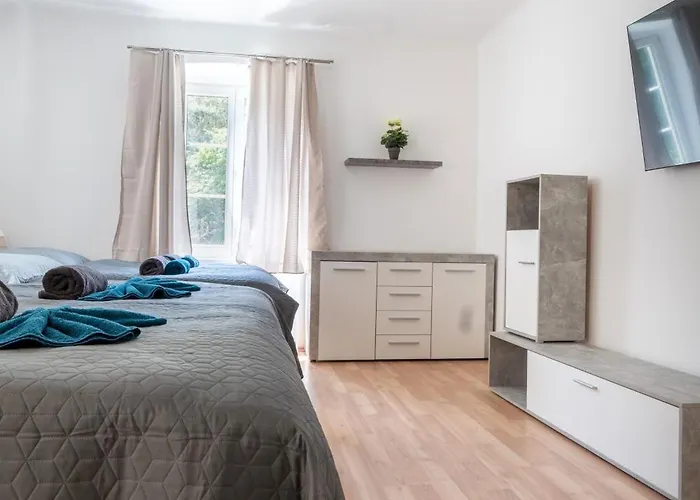 Revliving Premium Horn Lejlighed *